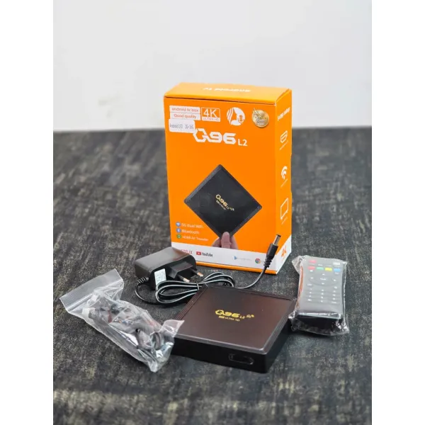Q96 4K Smart Android TV Box: Media Player with Remote