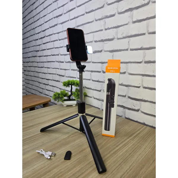 R1S-L 3-in-1 Bluetooth Selfie Stick Tripod with Integrated Fill Light