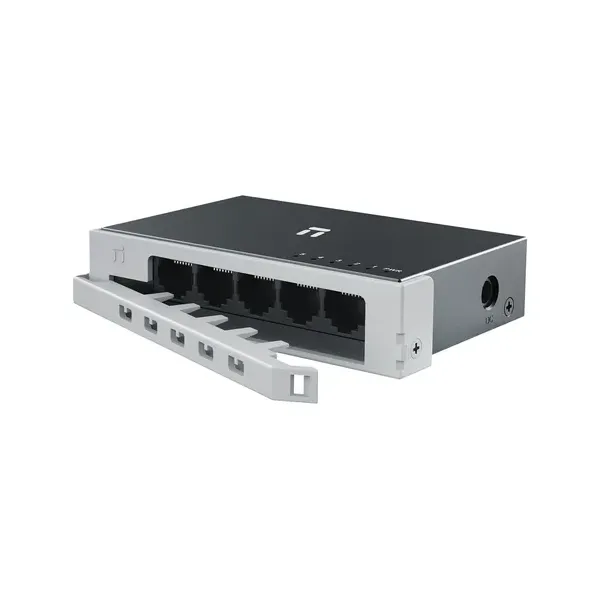 NETIS DESKTOP SWITCH 10/100Mbps PORT 5-Port Fast Ethernet Switch (Steel case With Safety Lock) ST105D